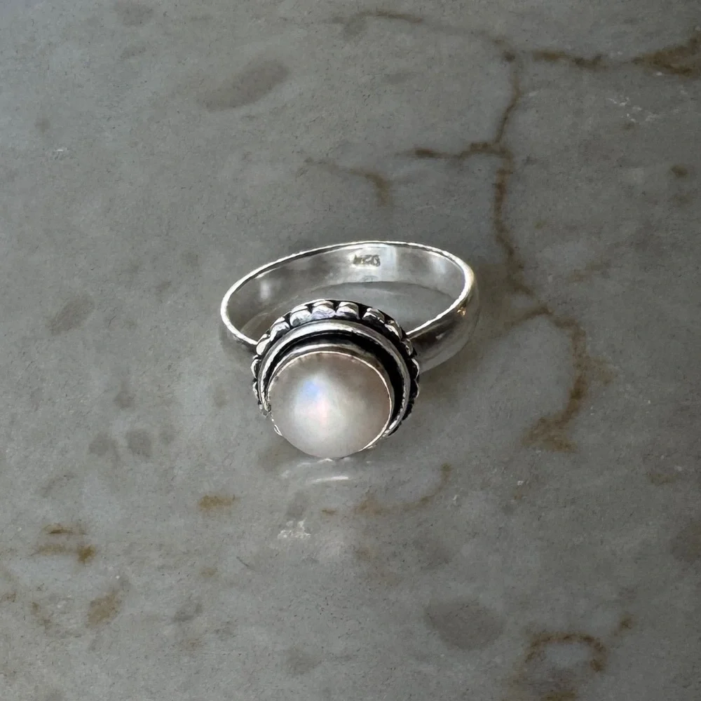 NWOT Sundance Snowy Afternoon Ring, Pearl, Sterling Silver